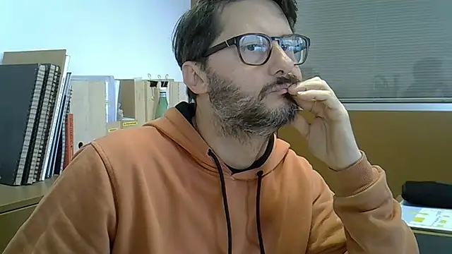 Cellino4 online show from 1, 2, 2025