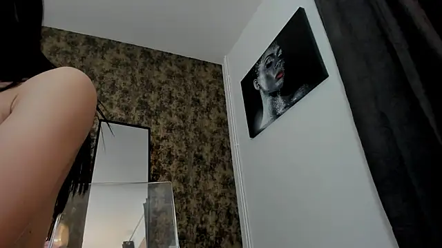 KylieReina online show from 22, 2, 2025