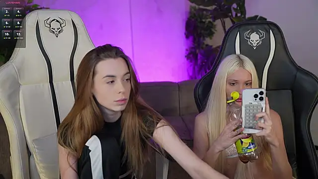 Snapshot of Lika_Secret_ chatting on 16, 10, 2025 Lika Secret online show from 16, 10, 2025