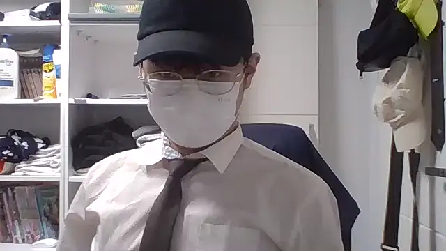 Snapshot of chaycer chatting on 27, 2, 2025 chaycer online show from 27, 2, 2025