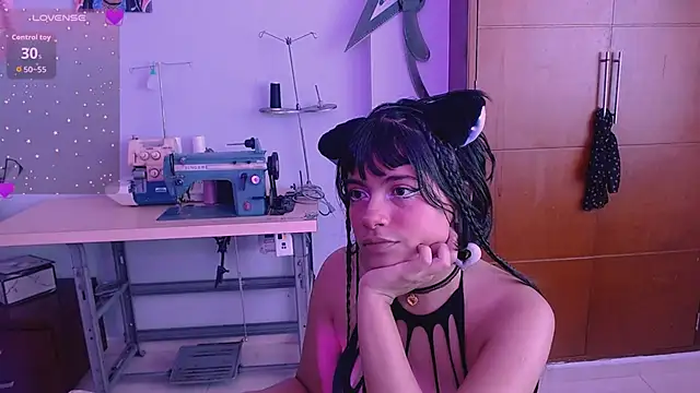 Mattilda 18 online show from 9, 10, 2025