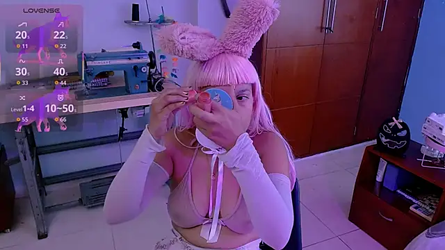 Mattilda 18 online show from 22, 10, 2025