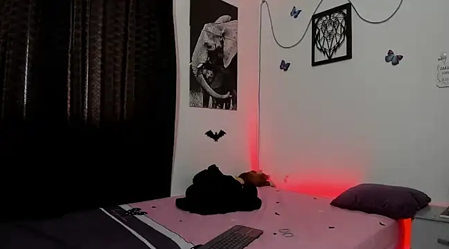 maxi styles online show from 17, 1, 2025