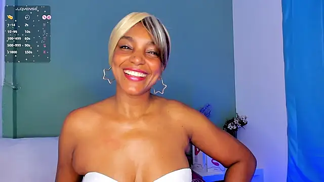 LovelyNickii online show from 24, 1, 2025