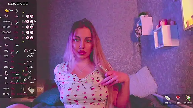 Snapshot of Mika_Rayy chatting on 13, 1, 2025 Mika Rayy online show from 13, 1, 2025