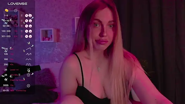 Snapshot of Mika_Rayy chatting on 5, 2, 2025 Mika Rayy online show from 5, 2, 2025