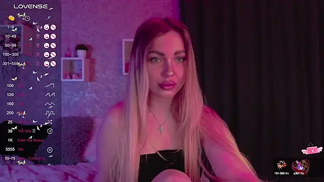 Snapshot of Mika_Rayy chatting on 11, 2, 2025 Mika Rayy online show from 11, 2, 2025