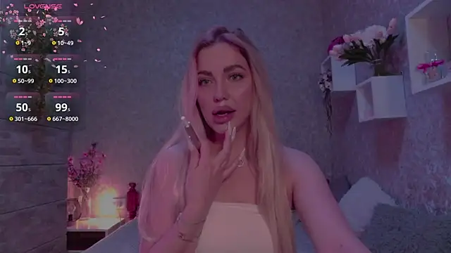 Snapshot of Mika_Rayy chatting on 12, 10, 2025 Mika Rayy online show from 12, 10, 2025