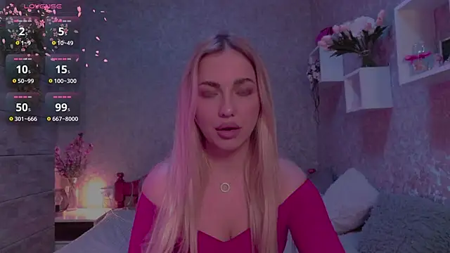 Snapshot of Mika_Rayy chatting on 12, 10, 2025 Mika Rayy online show from 12, 10, 2025