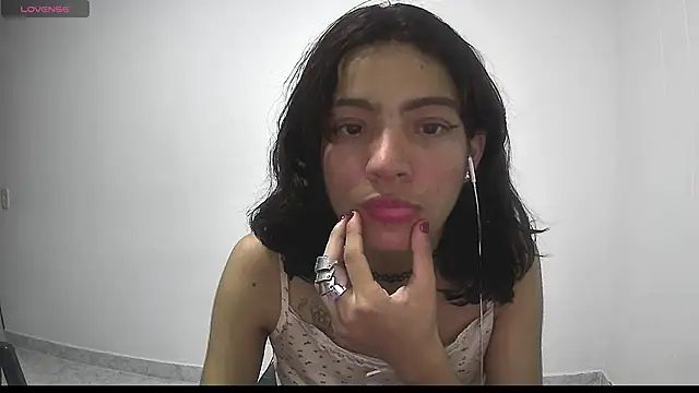 Snapshot of Lovelyamyy chatting on 20, 2, 2025 Lovelyamyy online show from 20, 2, 2025