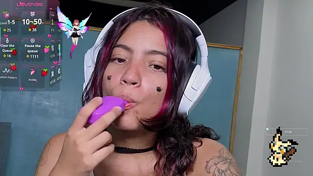 Snapshot of Lovelyamyy chatting on 20, 9, 2025 Lovelyamyy online show from 20, 9, 2025