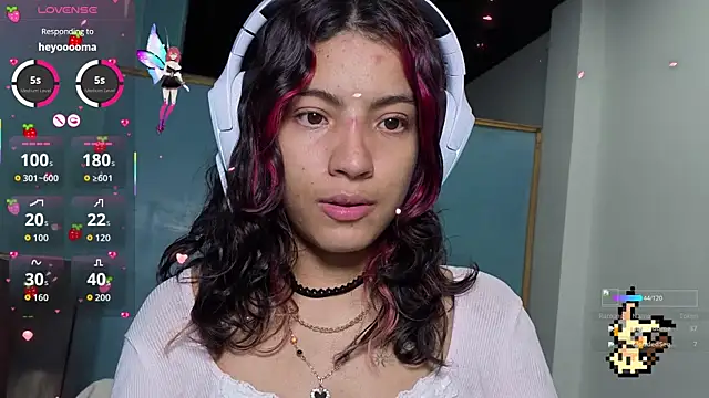 Snapshot of Lovelyamyy chatting on 7, 10, 2025 Lovelyamyy online show from 7, 10, 2025