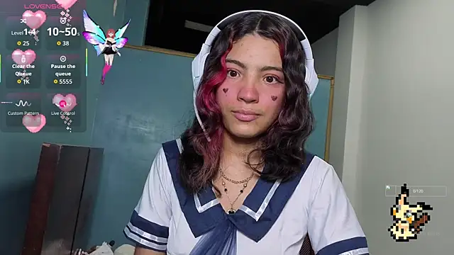 Snapshot of Lovelyamyy chatting on 16, 10, 2025 Lovelyamyy online show from 16, 10, 2025