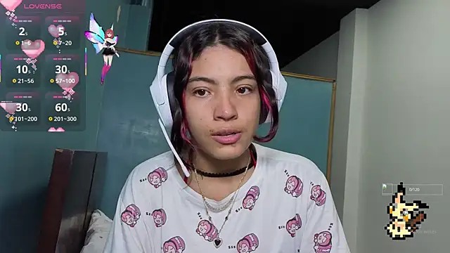 Snapshot of Lovelyamyy chatting on 23, 10, 2025 Lovelyamyy online show from 23, 10, 2025