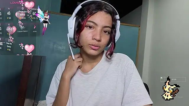 Snapshot of Lovelyamyy chatting on 3, 11, 2025 Lovelyamyy online show from 3, 11, 2025