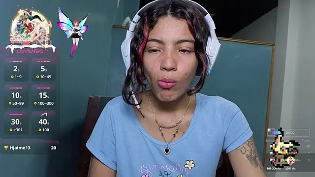 Snapshot of Lovelyamyy chatting on 14, 11, 2025 Lovelyamyy online show from 14, 11, 2025