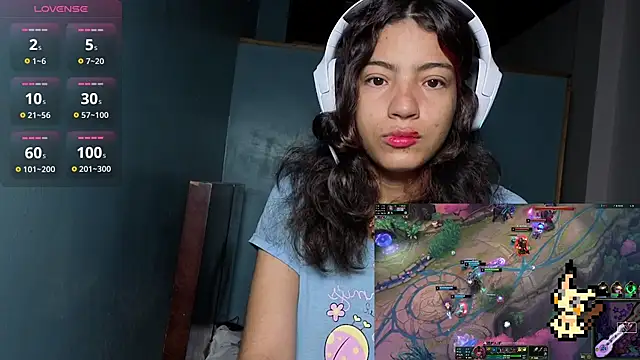 Snapshot of Lovelyamyy chatting on 17, 11, 2025 Lovelyamyy online show from 17, 11, 2025