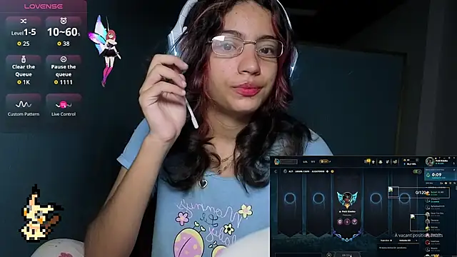 Snapshot of Lovelyamyy chatting on 19, 11, 2025 Lovelyamyy online show from 19, 11, 2025