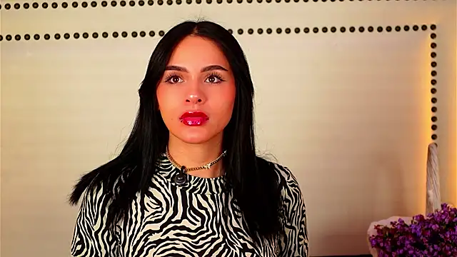 AliceSaylor online show from 9, 11, 2025