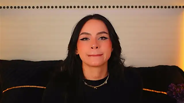 AliceSaylor online show from 18, 11, 2025