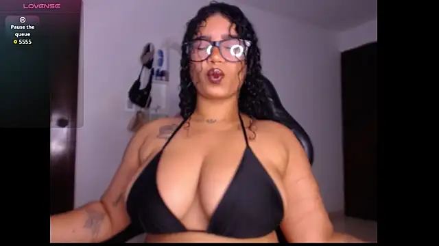 leslycarsson online show from 21, 11, 2025