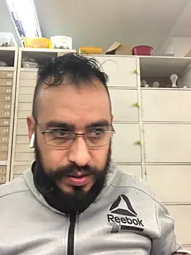 leonardohot1987 online show from 5, 2, 2025