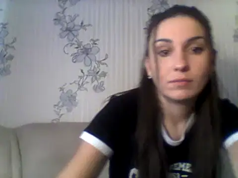 Snapshot of Yuliia30 chatting on 4, 2, 2025 Yuliia30 online show from 4, 2, 2025