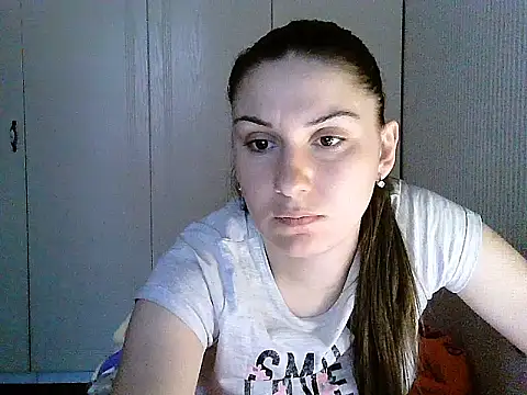 Snapshot of Yuliia30 chatting on 14, 12, 2025 Yuliia30 online show from 14, 12, 2025