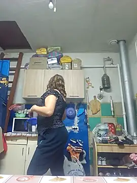 Jyleta online show from 2, 10, 2025