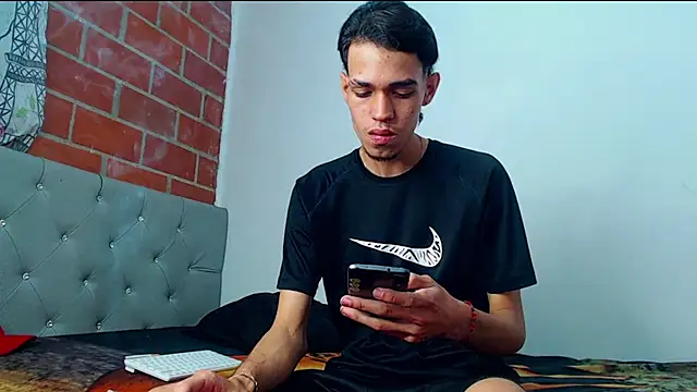 Alejandro bigdick x online show from 15, 2, 2025
