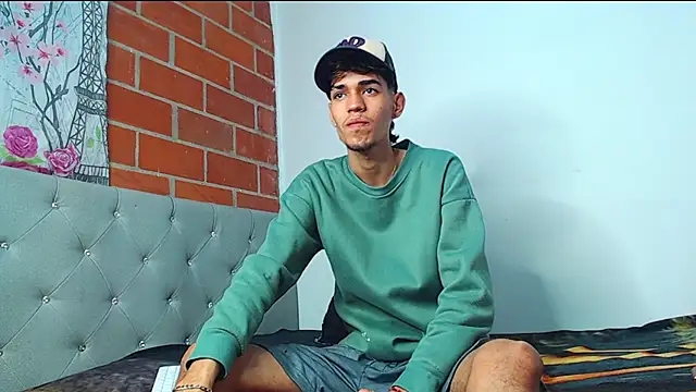 Alejandro bigdick x online show from 18, 2, 2025