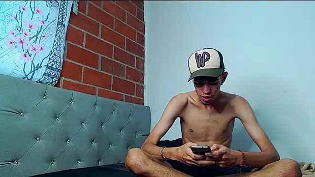 Alejandro bigdick x online show from 20, 2, 2025