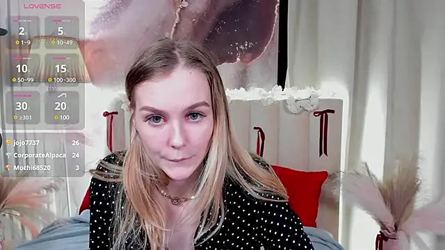 Molly Pink  online show from 21, 3, 2025