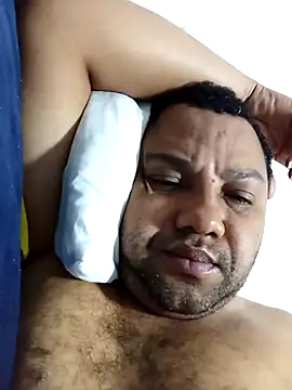 Snapshot of Marcio2235 chatting on 15, 10, 2025 Marcio2235 online show from 15, 10, 2025