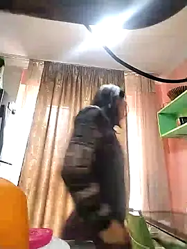 Snapshot of Rosanna_Rennie chatting on 19, 1, 2025 Rosanna Rennie online show from 19, 1, 2025