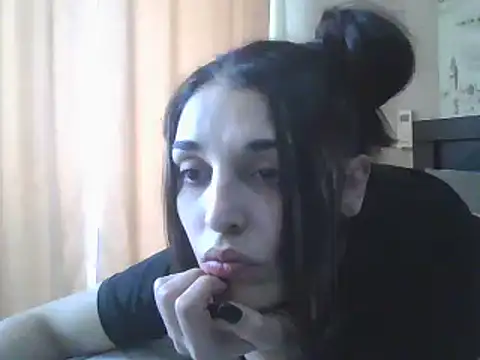 Snapshot of Rosanna_Rennie chatting on 25, 1, 2025 Rosanna Rennie online show from 25, 1, 2025