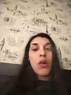 Snapshot of Rosanna_Rennie chatting on 2, 2, 2025 Rosanna Rennie online show from 2, 2, 2025