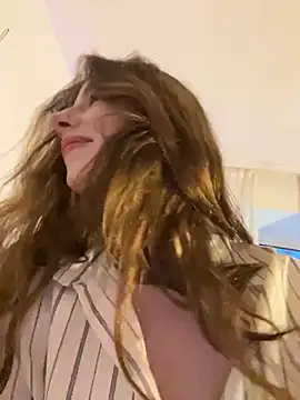 Mary Leaf online show from 23, 1, 2025