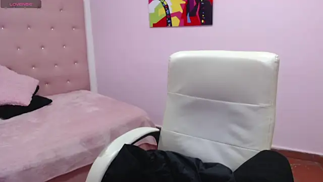 Snapshot of candyre chatting on 20, 2, 2025 candyre online show from 20, 2, 2025