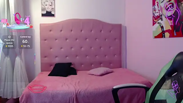 Snapshot of candyre chatting on 8, 3, 2025 candyre online show from 8, 3, 2025