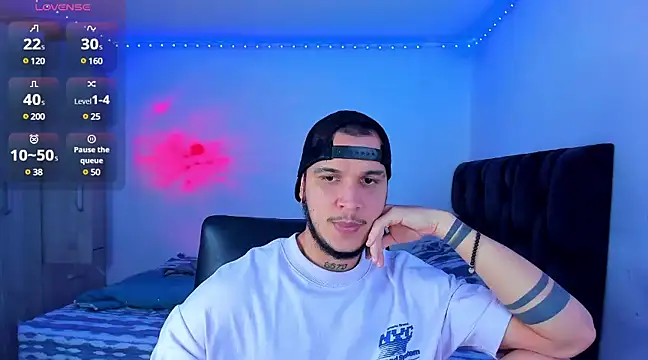 Snapshot of austinoficial chatting on 25, 1, 2025 austinoficial online show from 25, 1, 2025