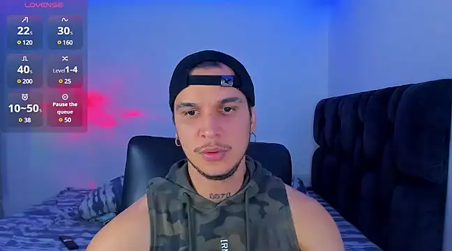 Snapshot of austinoficial chatting on 2, 2, 2025 austinoficial online show from 2, 2, 2025