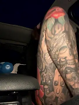 Black sweet Rose online show from 13, 1, 2026