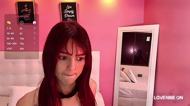hot-littlechill online show from 29, 1, 2025