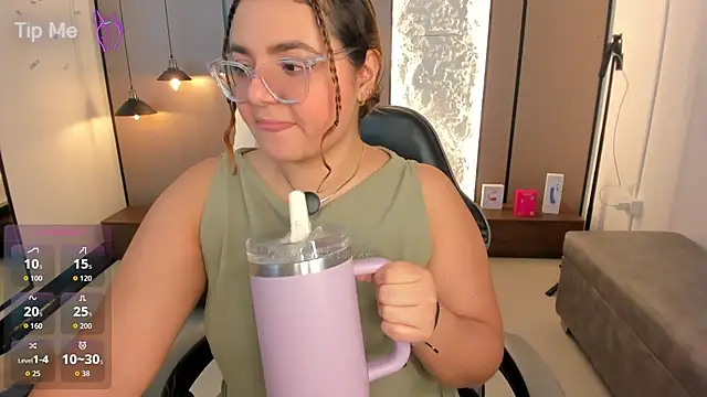 lilly ass  online show from 20, 2, 2026