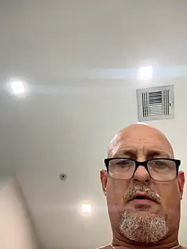 carlospingalinda online show from 19, 11, 2025