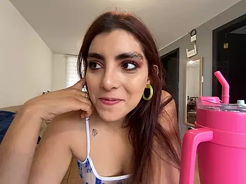 MartinaSooler online show from 9, 3, 2025