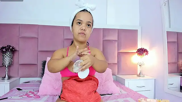 AnieRey online show from 20, 1, 2025