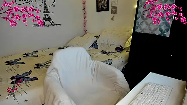 Snapshot of nataparis chatting on 17, 1, 2026 nataparis online show from 17, 1, 2026