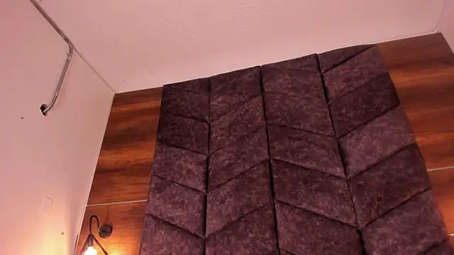 SabrinaSpell  online show from 31, 1, 2025